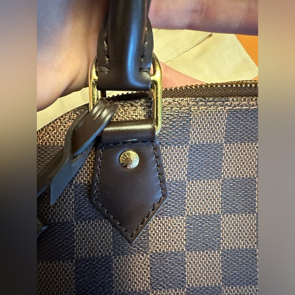 2️⃣0️⃣0️⃣0️⃣Authentic Alma bb Damier Ebene exellent condition - Picture 4 of 7